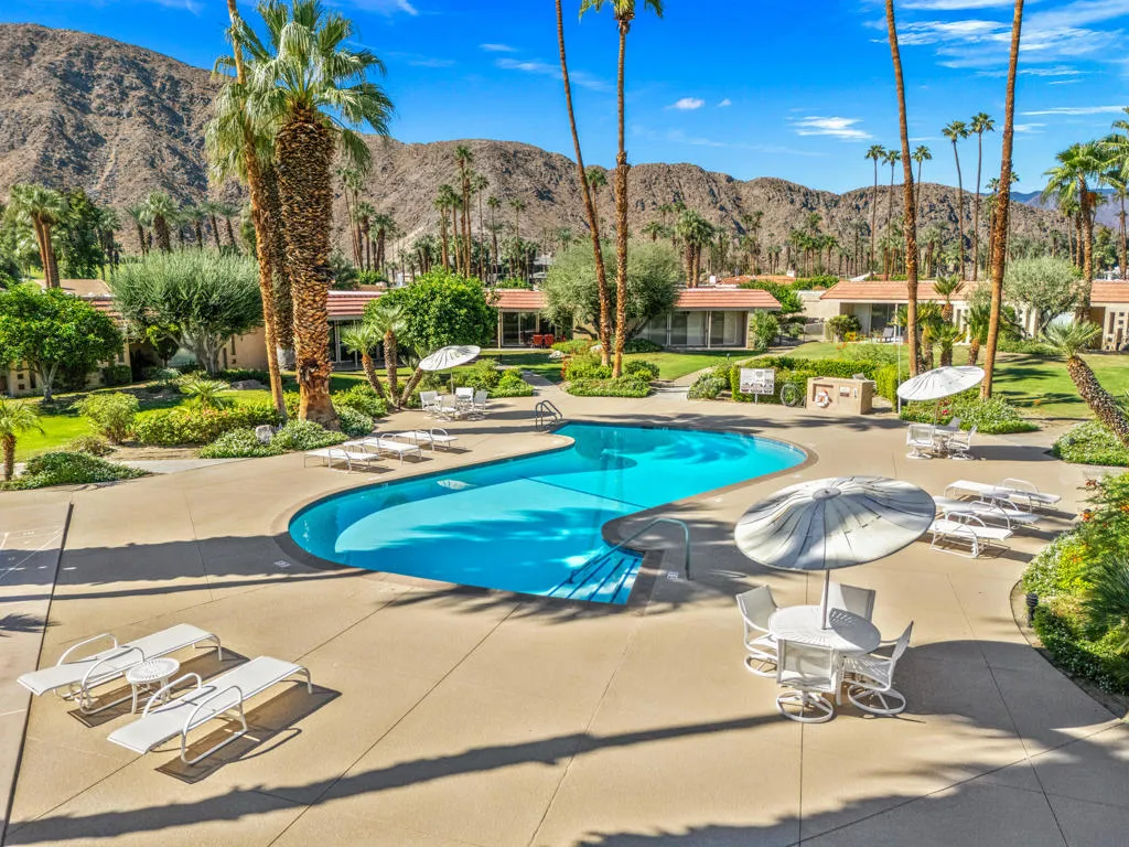 76890 Iroquois Drive, Indian Wells, California 92210 home-pic-1